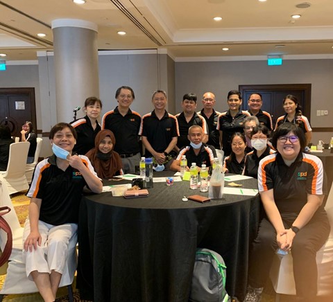 A group of Ruimin's colleagues at a corporate event
